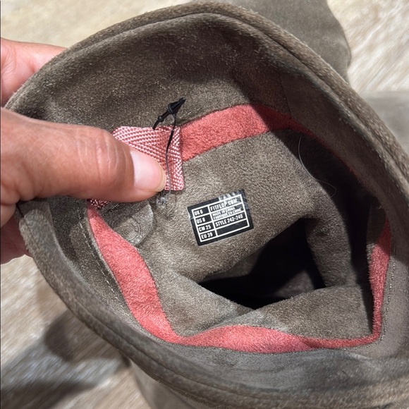 Fitflop Size 8 Women's Ankle Boots in Taupe Leather - Picture 11 of 13